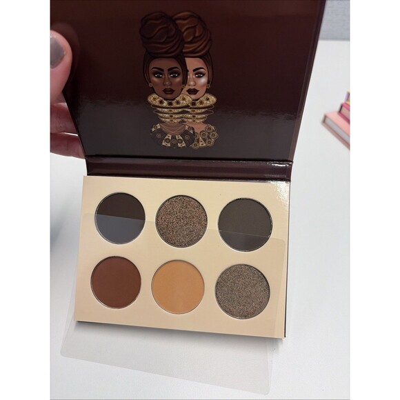 Set Of 4 Juvia’s 6 Color Eyeshadow Palettes 47oz New - Picture 10 of 10